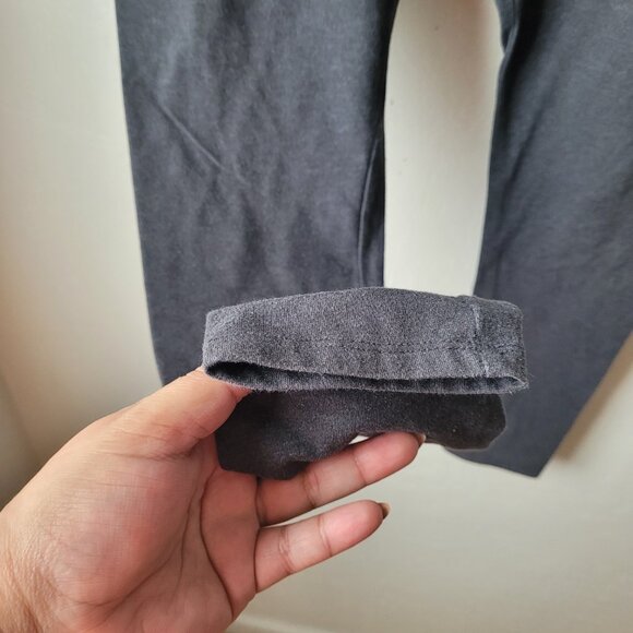 Boutique Gray Lightweight Plus Size Leggings - Picture 3 of 6